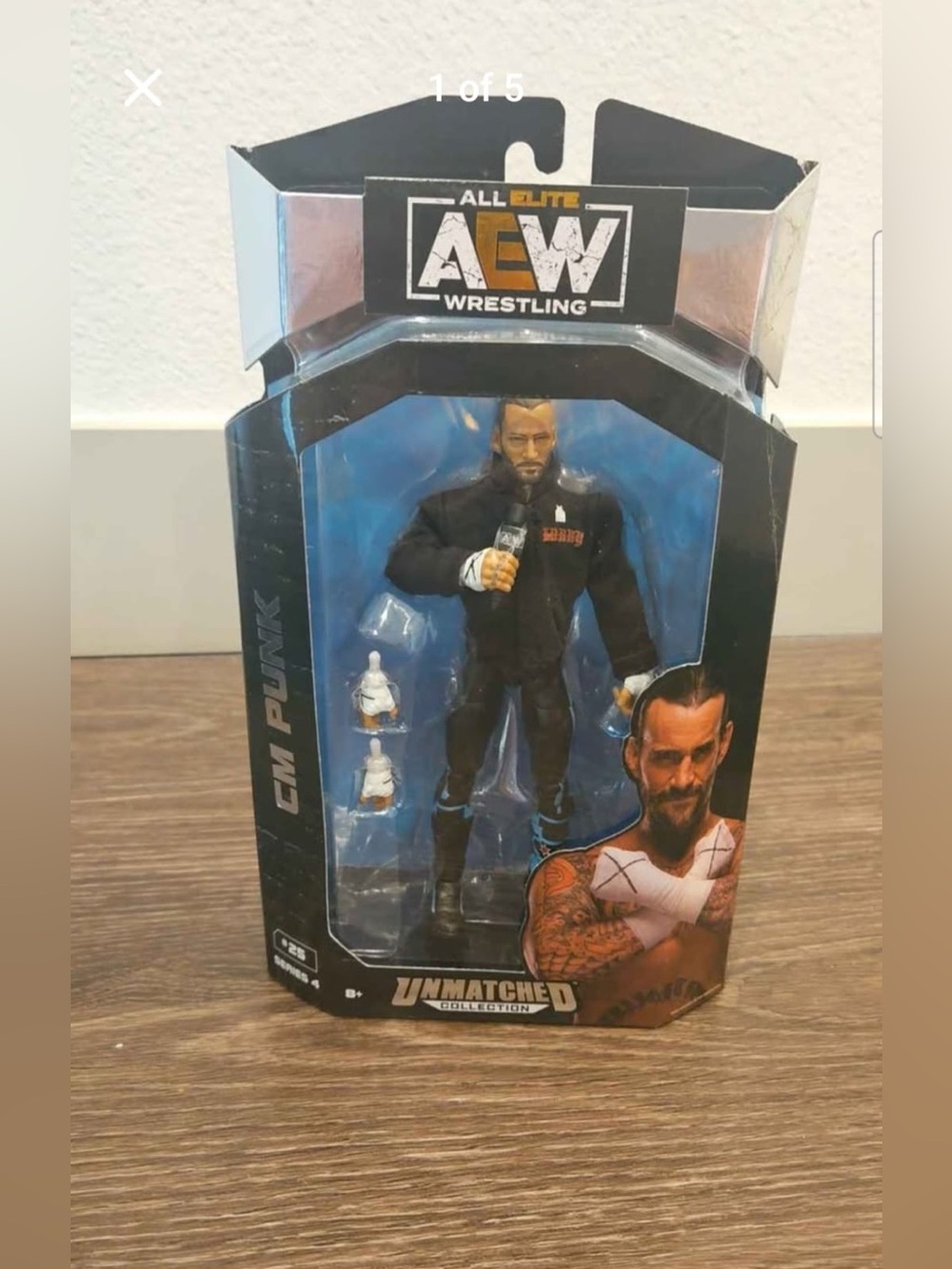 AEW Figure CM Punk - Picture 2 of 5